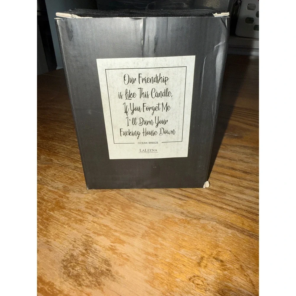 Laleena Ocean Breeze 11oz Scented Candle Funny Friendship Gift Wood Lid‎ NEW